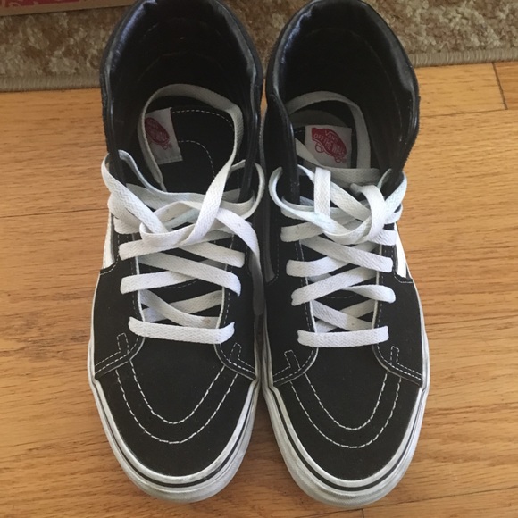VANS OLD SKOOL SK8 HI BLACK AND WHITE - Picture 4 of 8